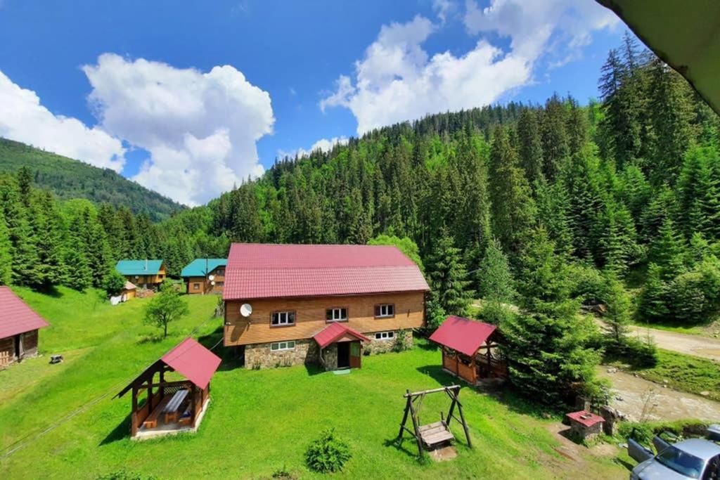 Номер 6 Садиба У Ані ซีเนเวียสกา โปลีอานา ภายนอก รูปภาพ